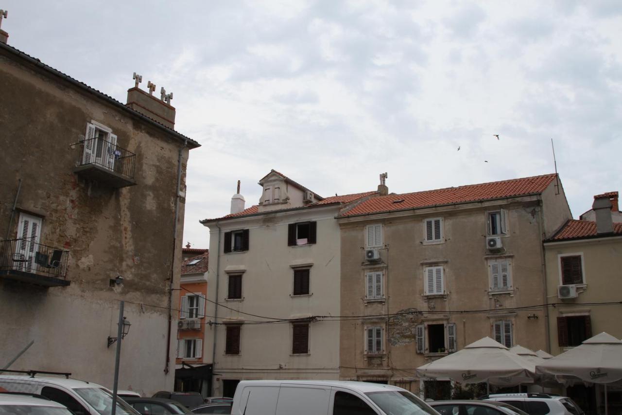 Sal & Mar Apartments Piran Luaran gambar